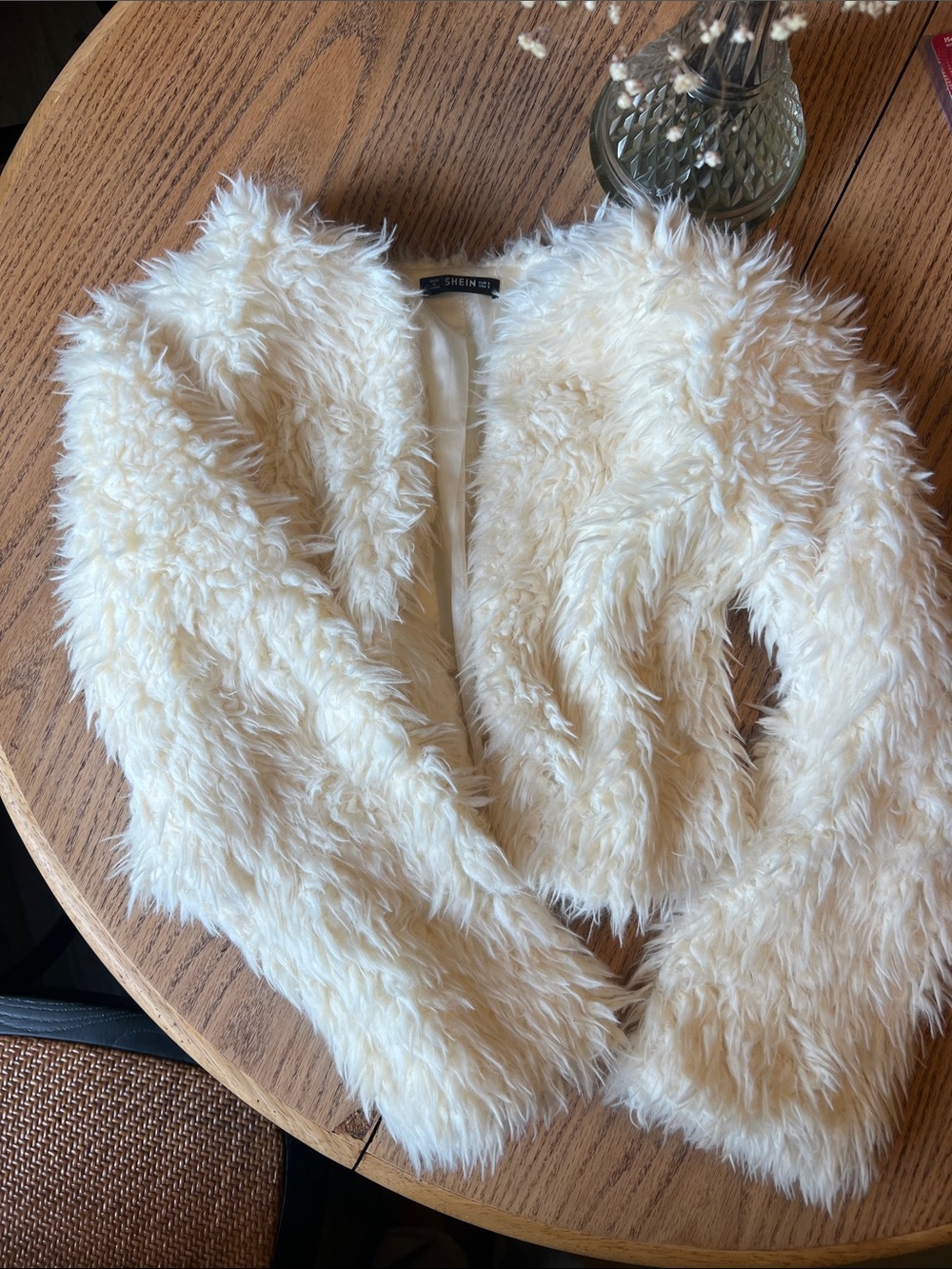 SHEIN Ivory Shag Faux Fur Cropped Jacket Small